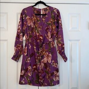Nuna Lie Purple Floral Dress Sz Large